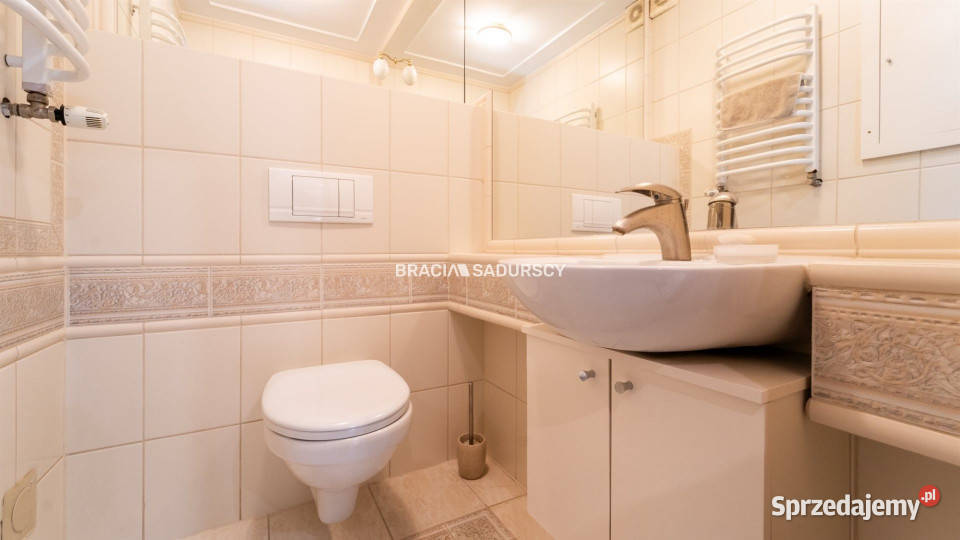 Dom szeregowy 20829m2 Kraków do zamieszkania sprzedam