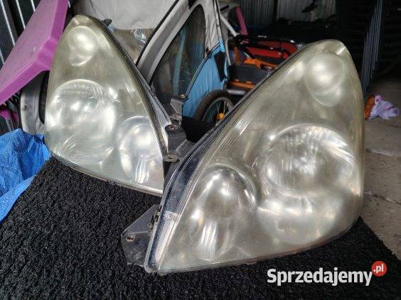 Lampy przód lewa prawa toyota corolla Verso 2006