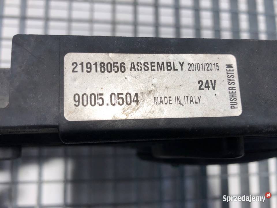 WENTYLATOR CHŁODNICY VOLVO FH II 128 500