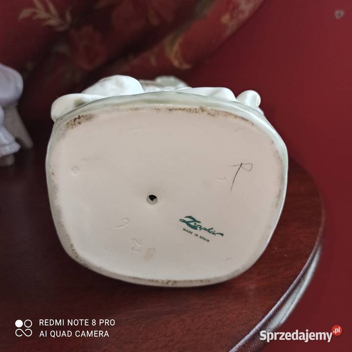 Figurka Chłopiec z Barankiem Zaphirro Porcelana Gdańsk