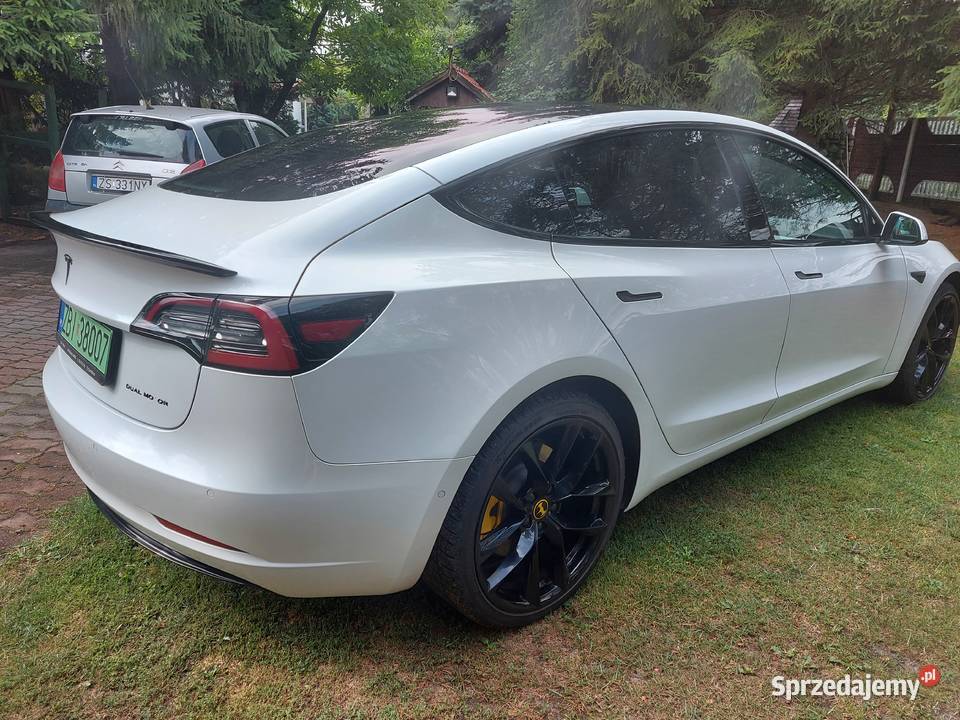 tesla performance 4x4 automatyczna Białogard
