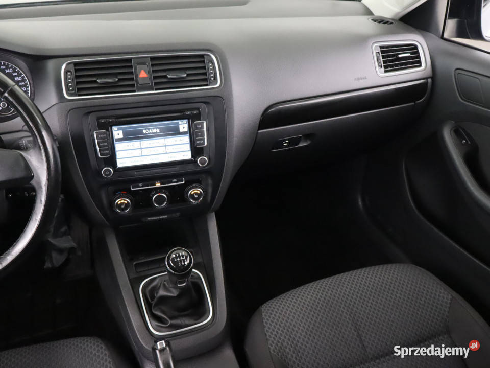 VW Jetta 14 TSI czarny Bielany Wrocławskie