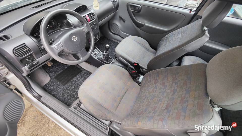 Opel Corsa 12 2001r OC i Przegląd na Corsa opolskie Kędzierzyn-Koźle