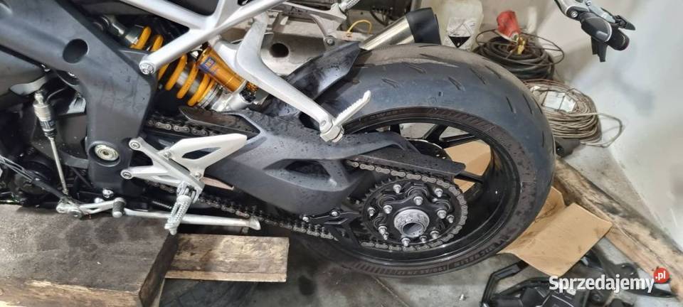 WAHACZ TRIUMPH SPEED TRIPLE 1200 RS TYŁ Lipno sprzedam