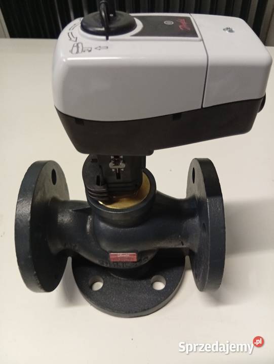 Zawór trojdrożny Danfoss siłownik VL 3 DN 40 KVS Płachty