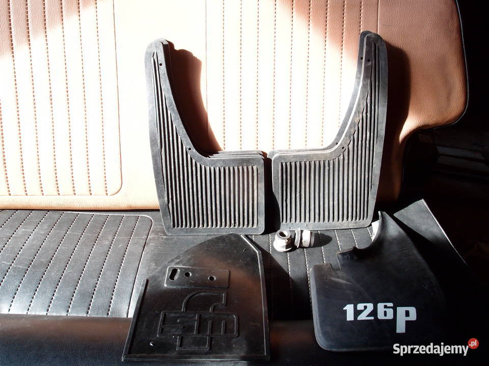 chlapacze Fiat 126p komplet lewy i prawy PRL