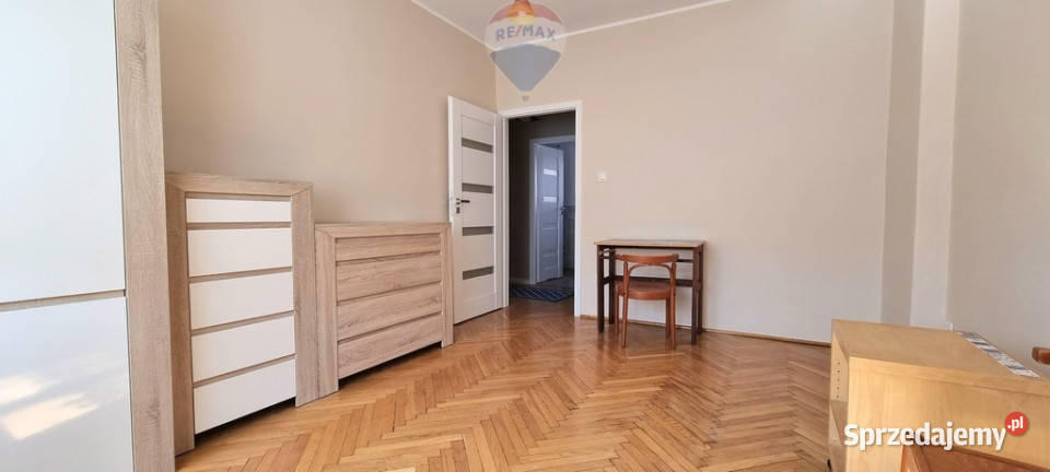 Jeżyce duża kawalerka parking osobna kuchnia wielkopolskie Poznań