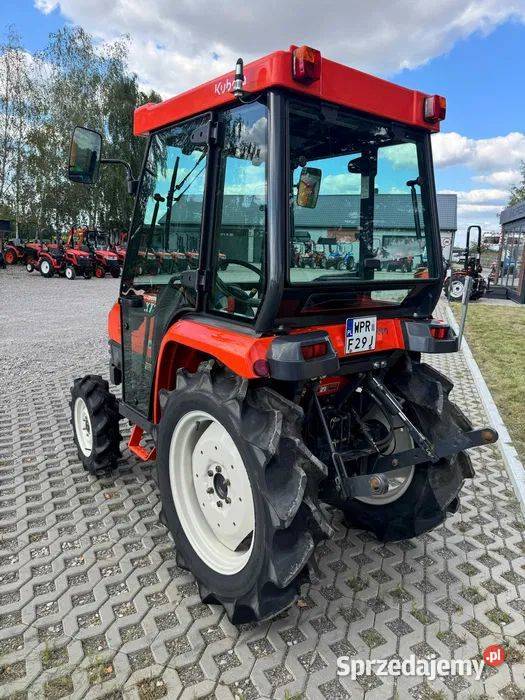 KUBOTA KT27 27hp 4x4 Wspomaganie Automat HST Biskupice