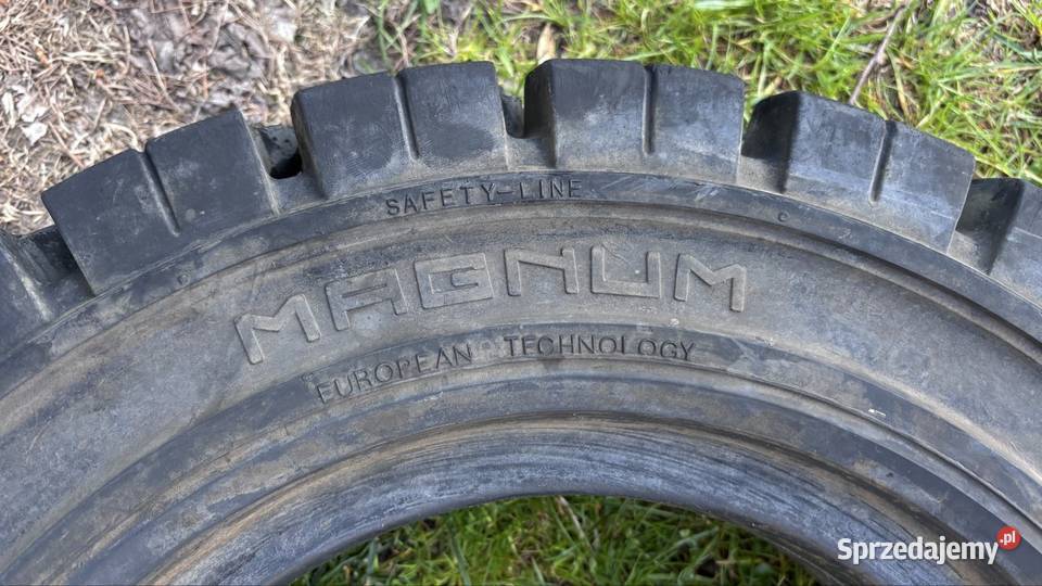 Opony pełne 23x5 15010013 Solideal Magnum STD 2 Koziegłowy