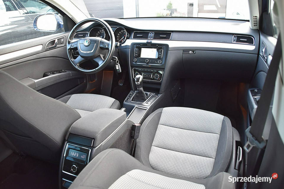 koda Superb 16Tdi 105 Navi Xenon Gwarancja II Superb Nowe Kucice sprzedam