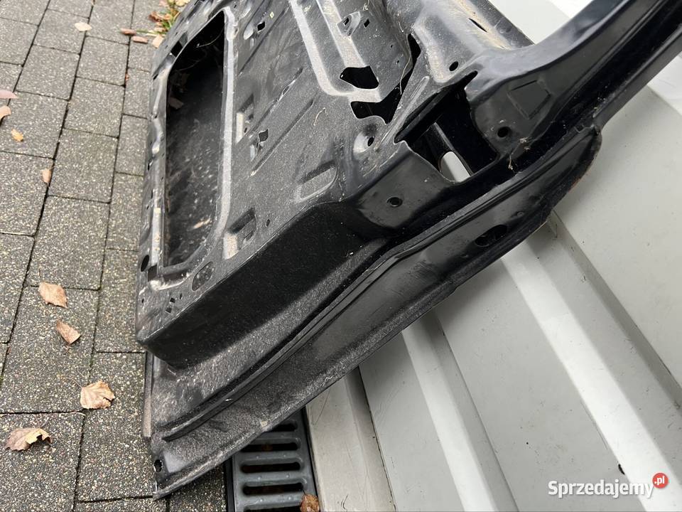 Mercedes w123 drzwi prawy przód NOWE Drzwi Przodkowo