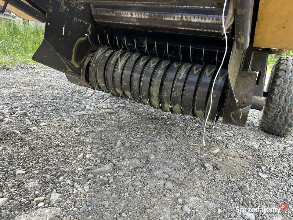 Mini prasa rolująca belująca Rivierre Casalis Nowy Sącz