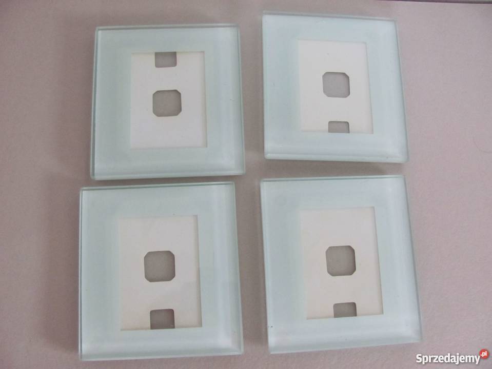 Szklane podkładki komplet 4 sztuk z ekspozytorem