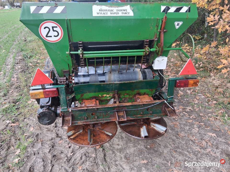 Rozsiewacz rcw 3 do wapna Puławy