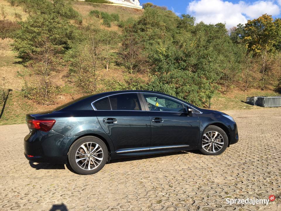 Toyota Avensis Salon POLSKA Bezwypakowy Motoryzacja Płock sprzedam