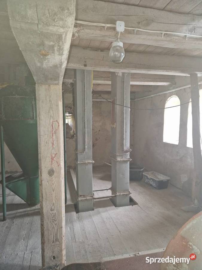 Podajnik Kubełkowy 30th Karniewo sprzedam