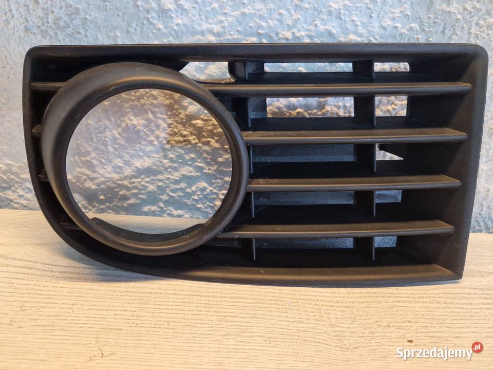 Kratka zderzaka VW Golf V Strona prawa lewa Kwilcz