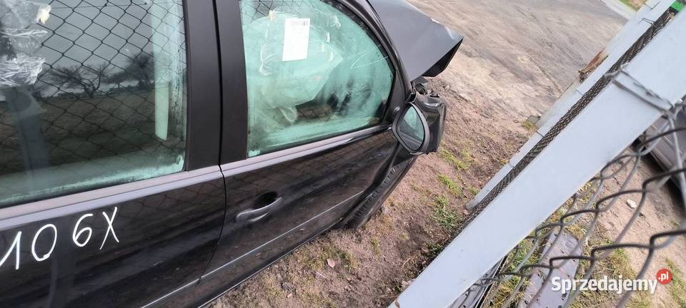 DRZWI PRAWE PRZÓD VOLKSWAGEN GOLF V L041 Pozostałe Lipno