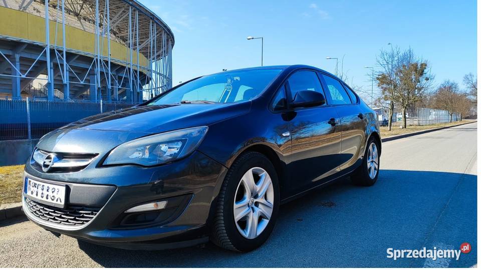 Opel Astra J 14 Turbo LPG 2014 Toruń
