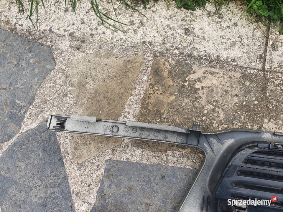 Grill atrapa chłodnicy Opel Astra F I 9502 Rok produkcji 1998 Atrapy małopolskie Kraków