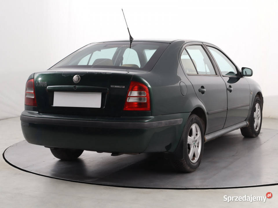 Skoda Octavia 19 TDI elektryczne lusterka