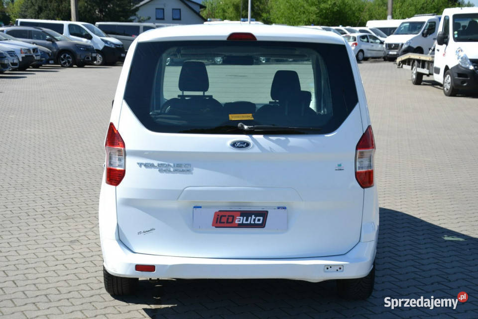 Ford Tourneo Courier 15 diesel 95 OSOBOWY Kęty