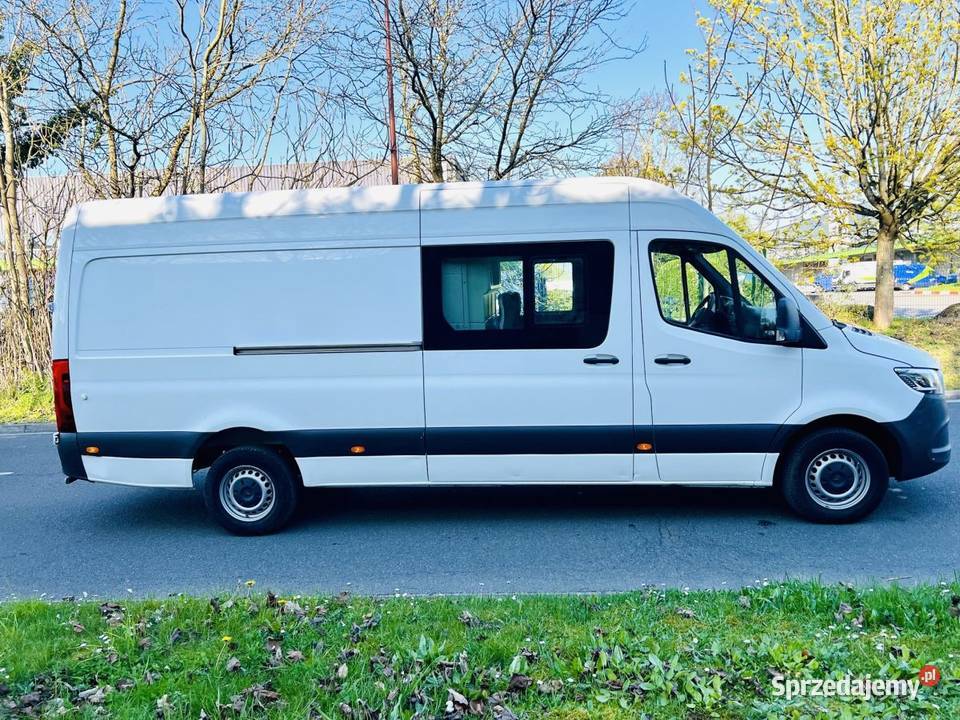 Mercedes Benz Sprinter 319 30 V6 190 35T 2021r Nisko