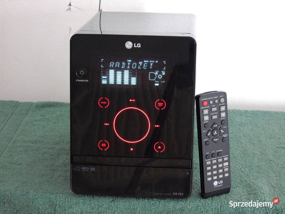 Wieża z USB CD AUX i pilotem LG sprawna i mocna sprzedam