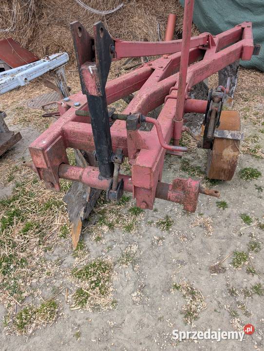 Pług 4skibowy nieuszkodzony Jackowo
