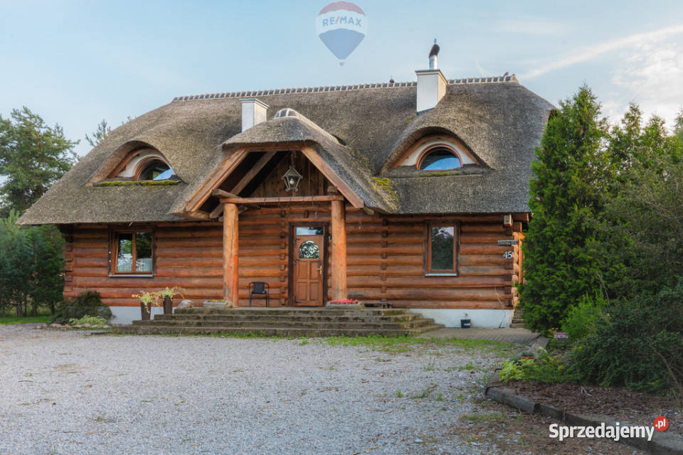 Bajkowy i ekologiczny dom z bala Warszawy asfalt Przypki