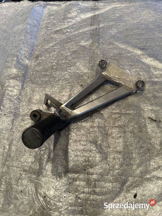 Honda CBR 125R Set Podnóżek Pasażera M617 Części i akcesoria motocyklowe Poznań sprzedam