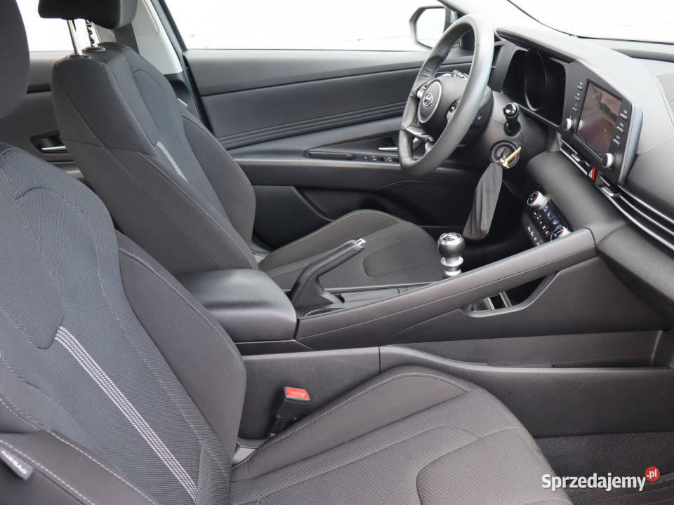 Hyundai Elantra 16 MPI Piaseczno