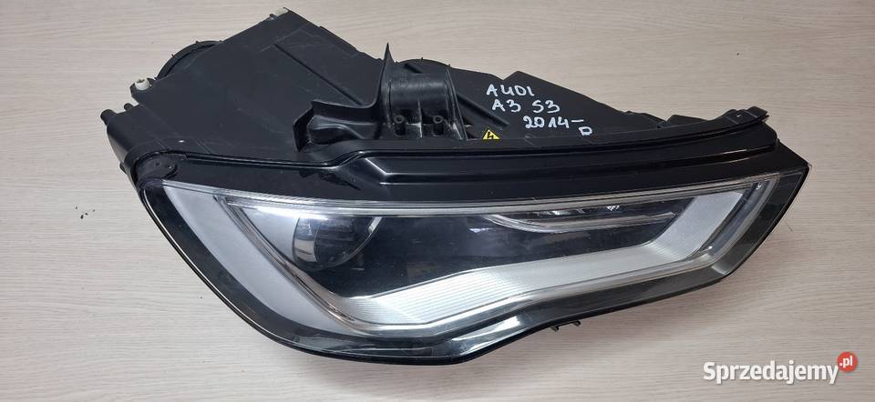 Lampa Reflektor Audi A3 S3 osobowe Lampy przednie Sandomierz sprzedam