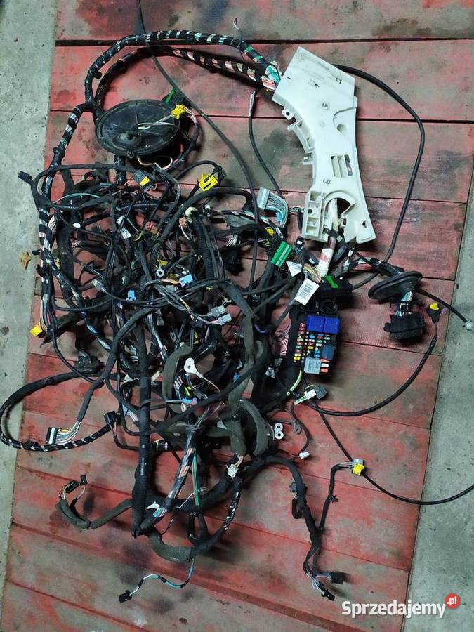 Wiązka elektryczna megane 3 Trzemeszno