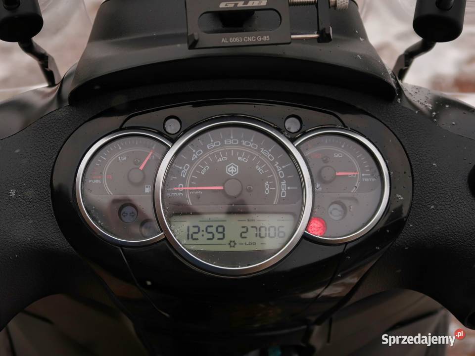 Piaggio Beverly Super Stan Duży i Wygodny Kufer Starowa Góra sprzedam