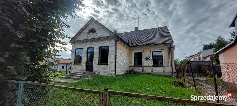 Nietuzinkowa nieruchomość w centrum Piask Sprzedaż Piaski