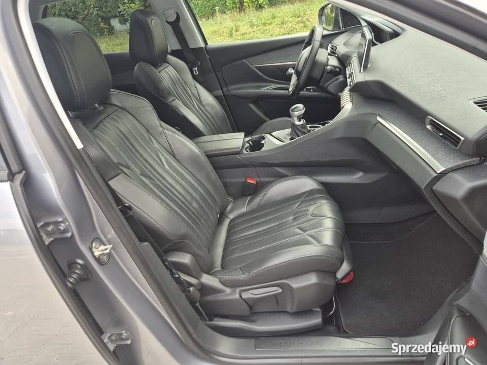 Peugeot 3008 Allure 2017r 16D 115 Full Rok produkcji 2017 Puławy