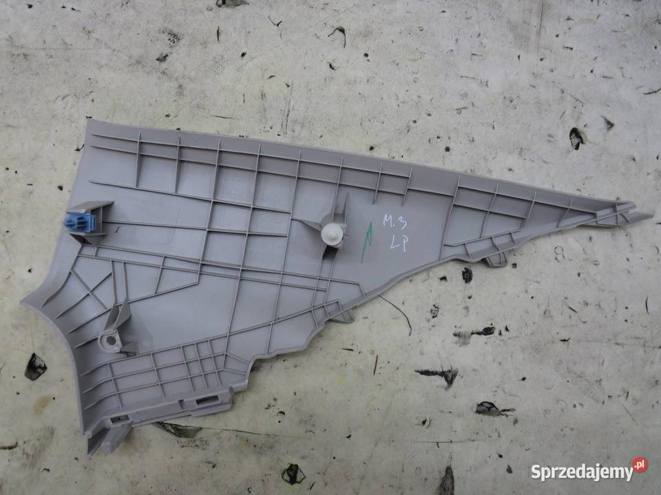 POSZYCIE SŁUPKA LEWY TYŁ MAZDA 3 BM SEDAN 13 sprzedam