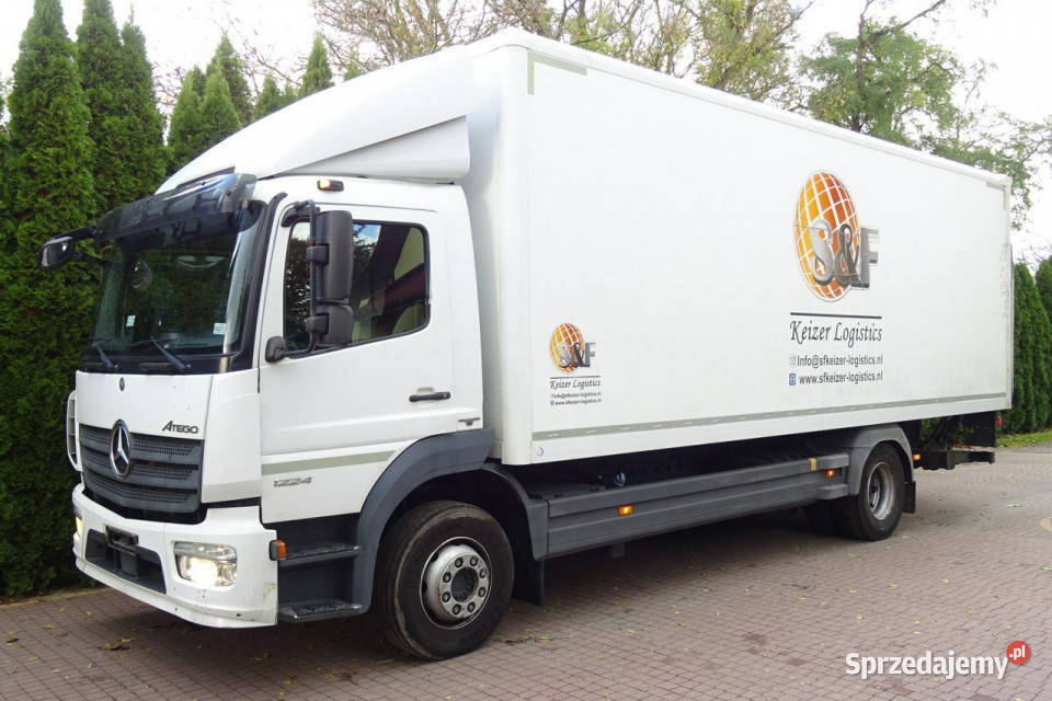 Mercedes Atego 1224 Euro 6 kontener 18 palet Rok produkcji 2015 Motoryzacja Góra Kalwaria