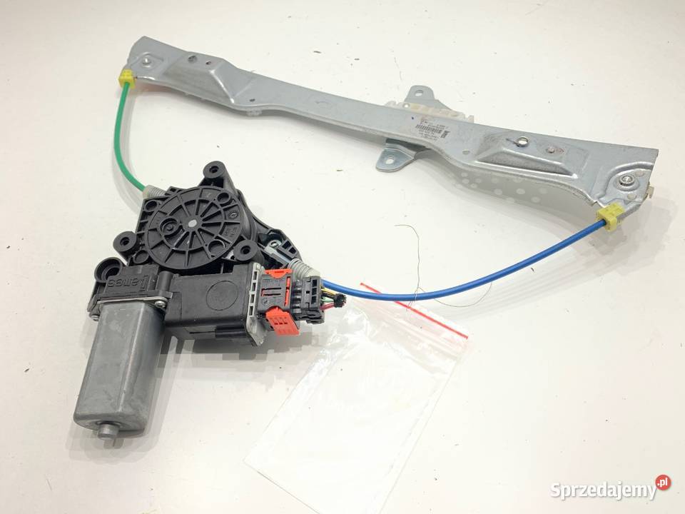 PODNOŚNIK SZYBY PRAWY PRZÓD OPEL CORSA E