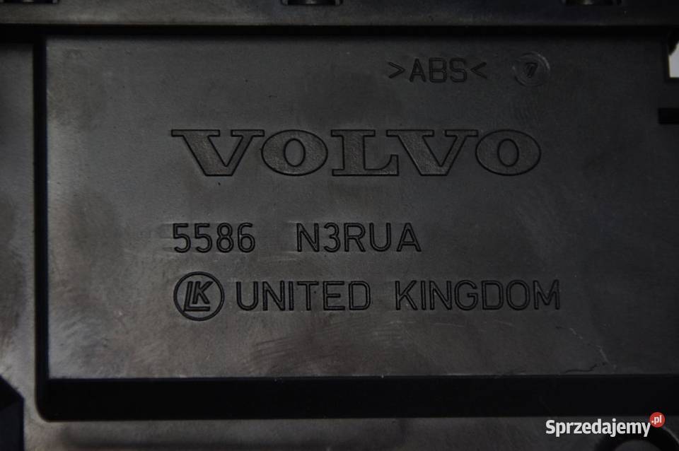 PRZYCISK VOLVO S60 31275227 Lipno sprzedam