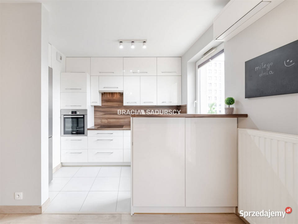 Mieszkanie Kraków Przewóz 6194m2 3 pokoje