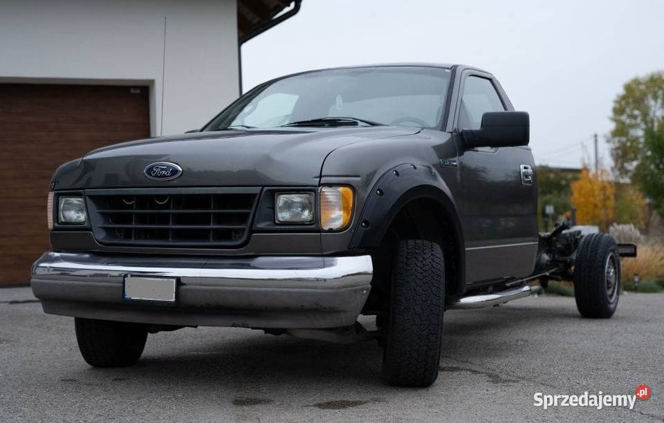 F 150 z silnikiem diesla ośmiocylindrowym 7300 manualna Dębowiec sprzedam
