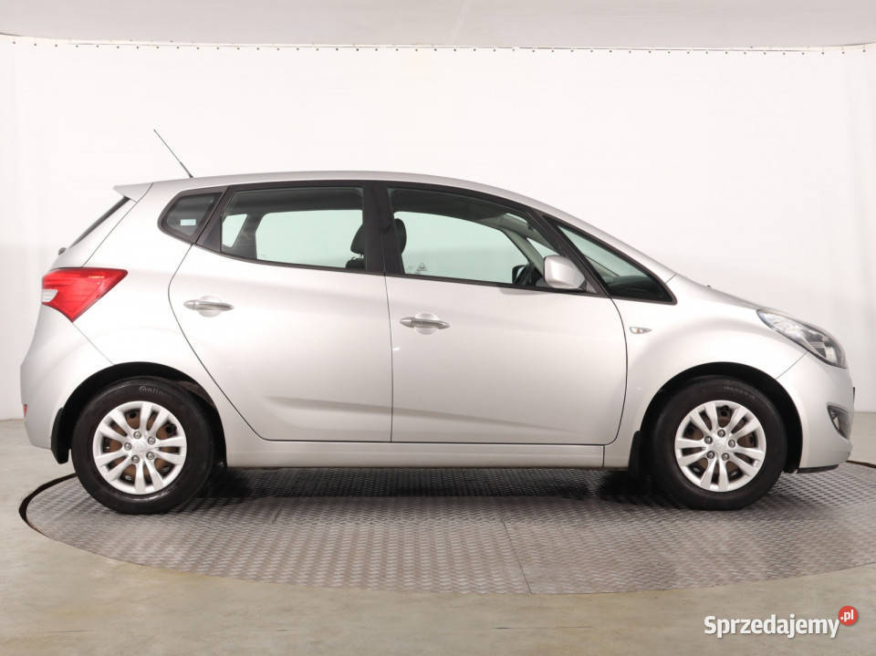 Hyundai ix20 14 CVVT Rok produkcji 2016 Katowice