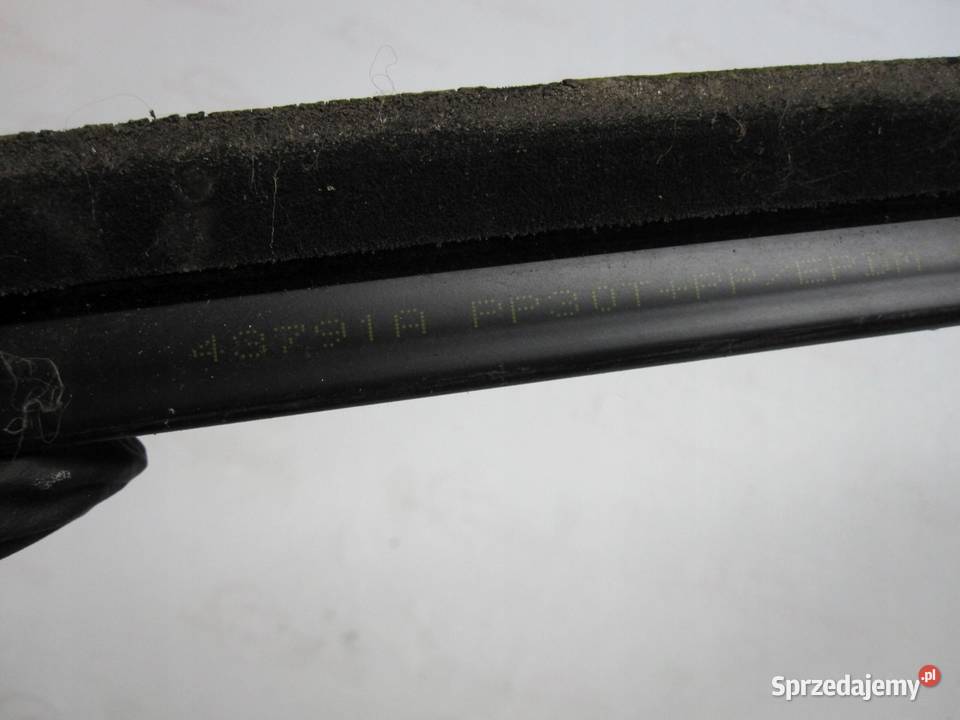 JEEP PATRIOT 08r listwa zgarniająca prawa przód