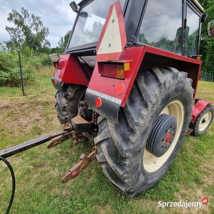Ursus 902 zestaw ciągnik rolniczy przyczepa Auto Gwda Wielka