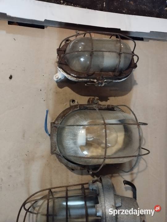 Stara lampa warsztatowa PRL dolnośląskie Bolesławiec