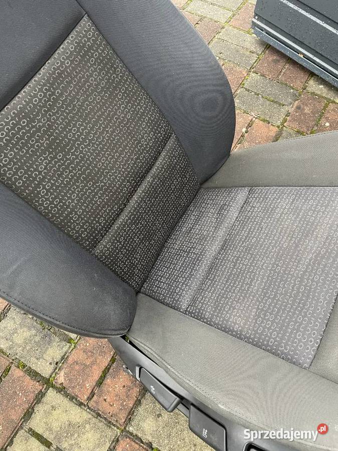 fotel pasażera BMW E46 ładny stan bez przetarć mazowieckie Michałów-Reginów