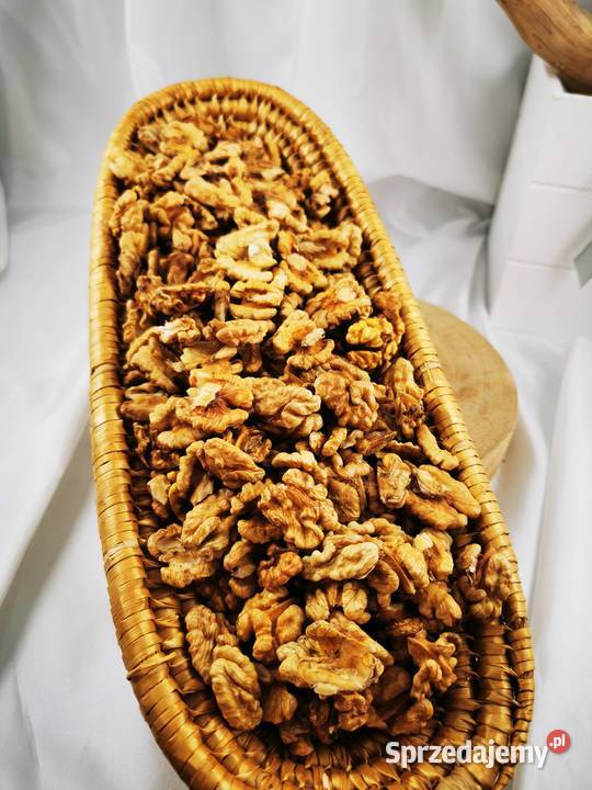 Orzechy włoskie łuskane małopolskie sprzedam