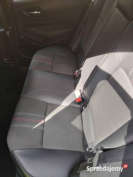 Toyota Corolla GR Sport Sedan 2020 47 300 manualna Corolla Stoczek Łukowski